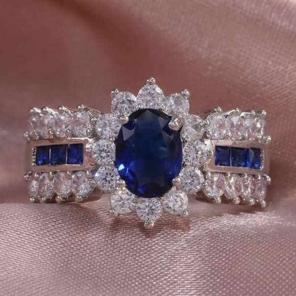 18k WGF/Silver Sapphire Cluster Crown Ring sz 11